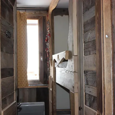 Blanc Vti Apartment *